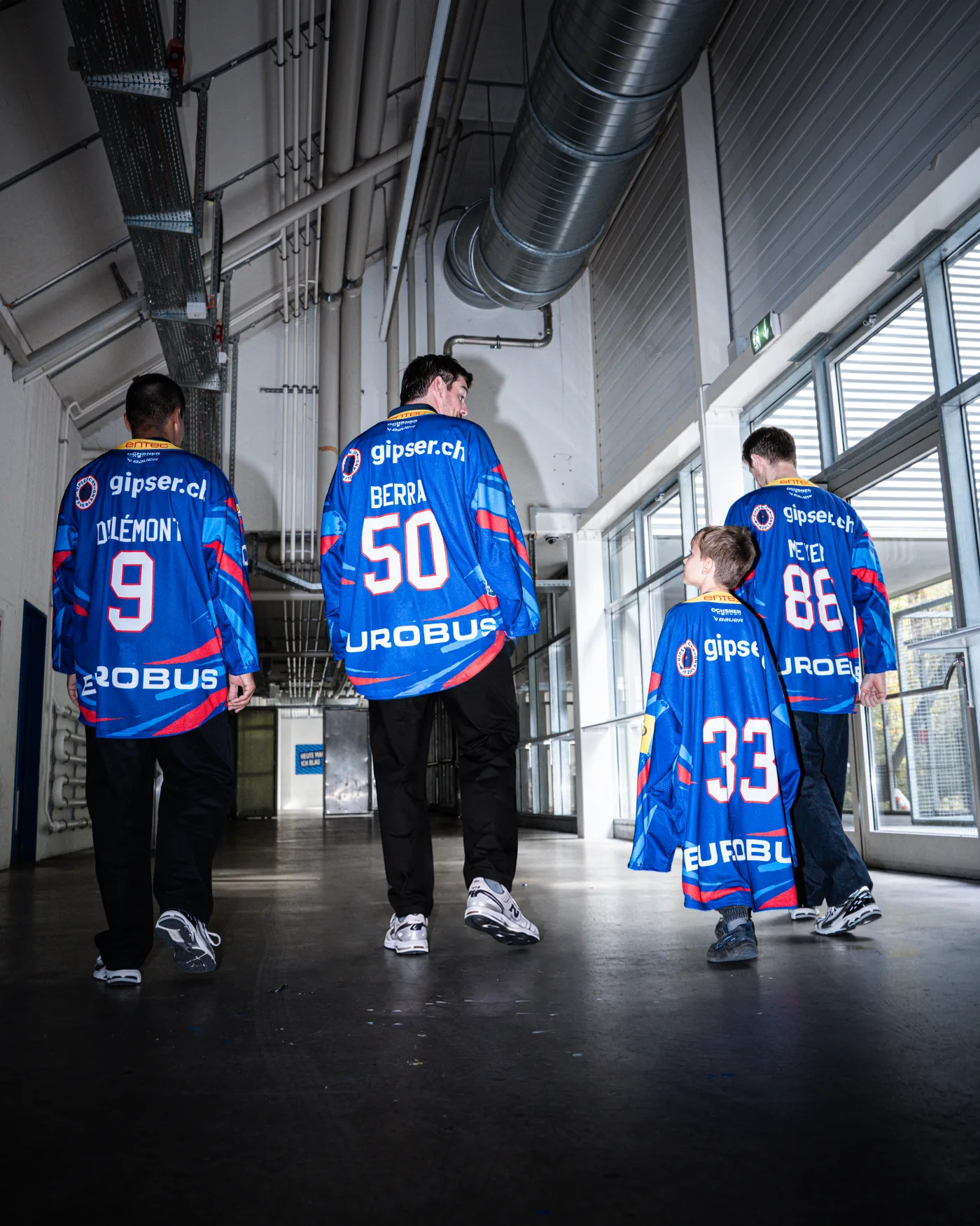Versteigerung Nachwuchstrikots vom Spiel gegen den EV Zug am 11.10.2026